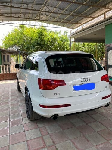 Audi Q7 2008, 283,000 km - 4.2 l - Neftçala