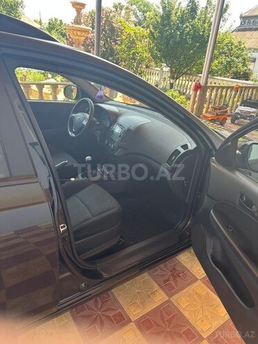 Hyundai i30 2009, 286,931 km - 1.6 л - Goranboy
