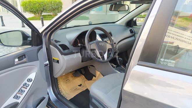 Hyundai Accent 2015, 140,214 km - 1.6 l - Bakı