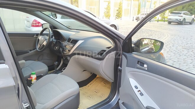 Hyundai Accent 2015, 140,214 km - 1.6 l - Bakı
