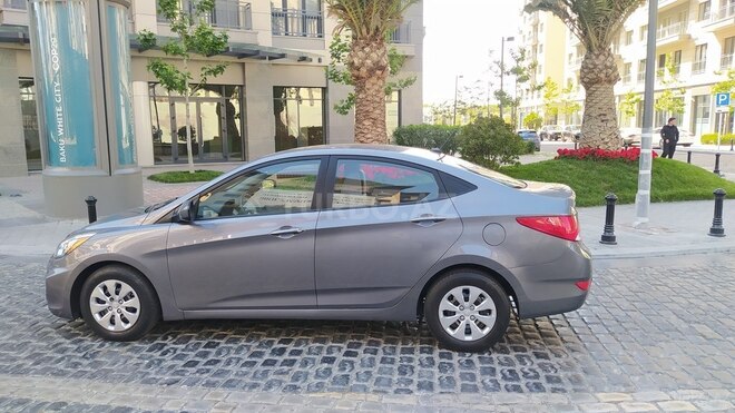 Hyundai Accent 2015, 140,214 km - 1.6 l - Bakı