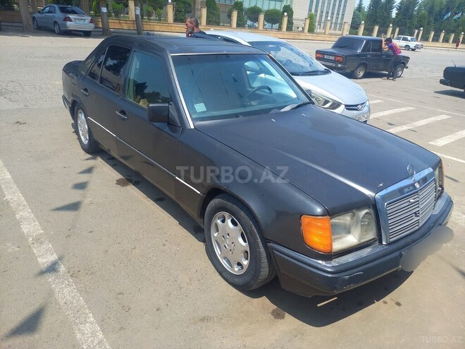 Mercedes E 300 d 1990, 458,326 km - 3.0 л - Cəlilabad