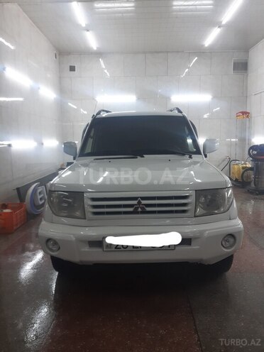 Mitsubishi Pajero io 2000, 322,000 km - 1.8 л - Gəncə
