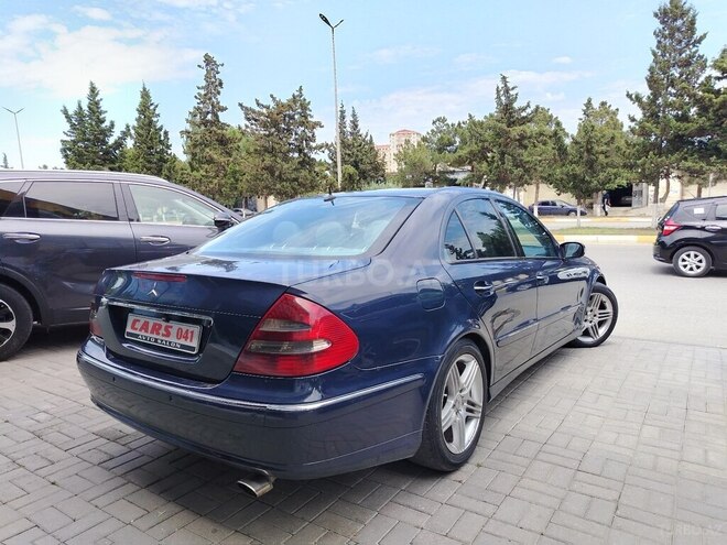 Mercedes E 270 2002, 302,000 km - 2.7 l - Sumqayıt