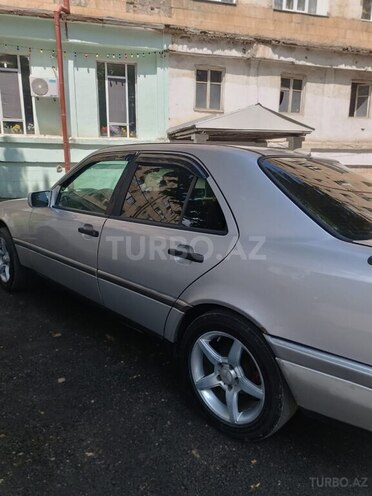 Mercedes C 220 1996, 350,000 km - 2.2 l - Bərdə