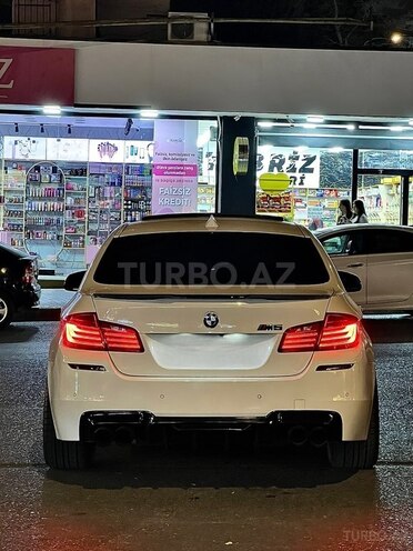 BMW 528 2015, 208,000 km - 2.0 l - Bakı