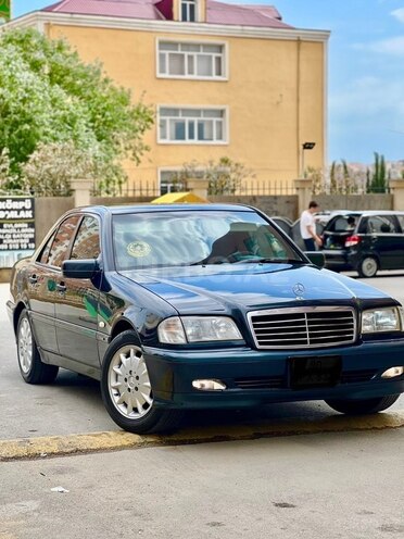 Mercedes C 200 1999, 283,540 km - 2.0 л - Bakı