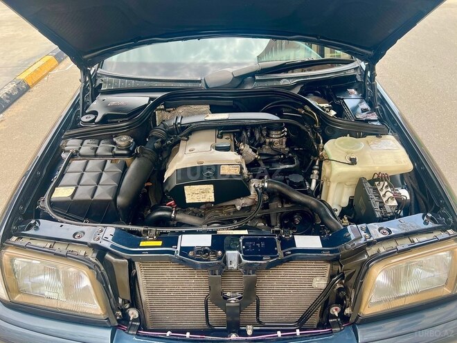 Mercedes C 200 1999, 283,540 km - 2.0 л - Bakı