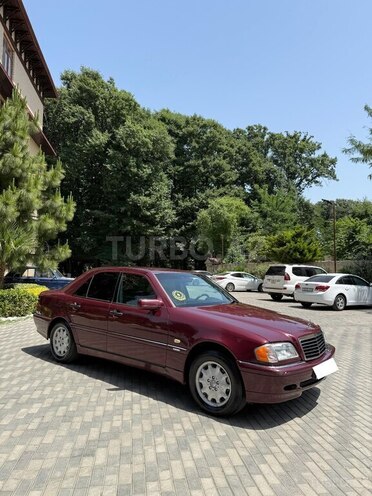 Mercedes C 240 1997, 360,000 km - 2.4 л - Masallı