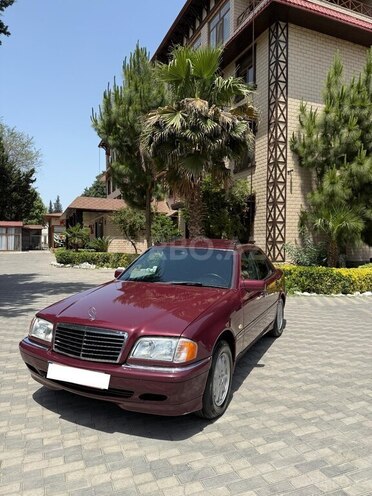 Mercedes C 240 1997, 360,000 km - 2.4 л - Masallı