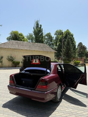 Mercedes C 240 1997, 360,000 km - 2.4 л - Masallı