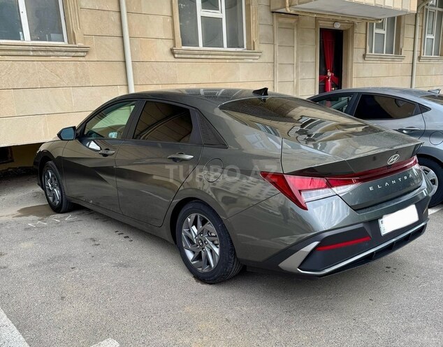 Hyundai Elantra 2024, 40,234 km - 2.0 л - Bakı