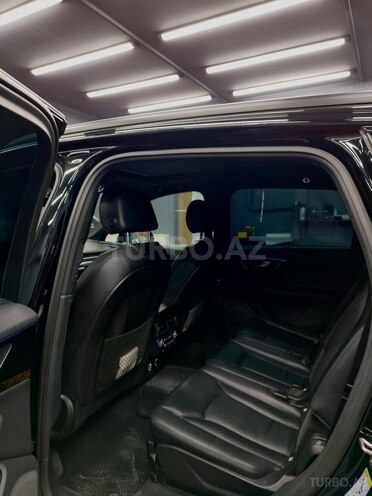 Audi Q7 2018, 118,000 km - 2.0 l - Bakı