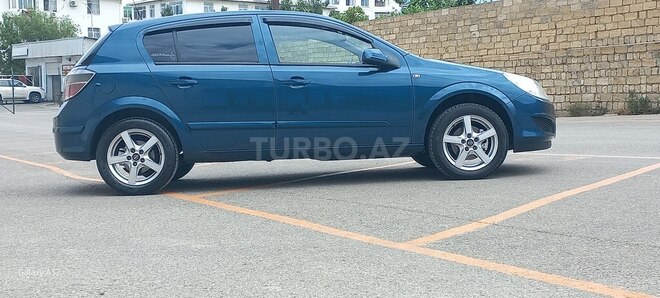 Opel Astra 2007, 235,000 km - 1.4 л - Bakı