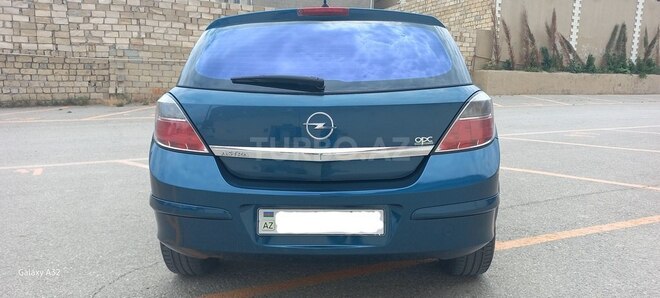 Opel Astra 2007, 235,000 km - 1.4 л - Bakı