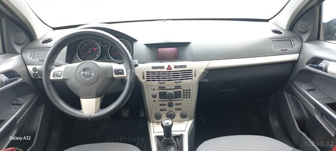 Opel Astra 2007, 235,000 km - 1.4 л - Bakı