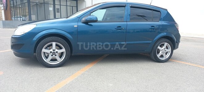 Opel Astra 2007, 235,000 km - 1.4 л - Bakı