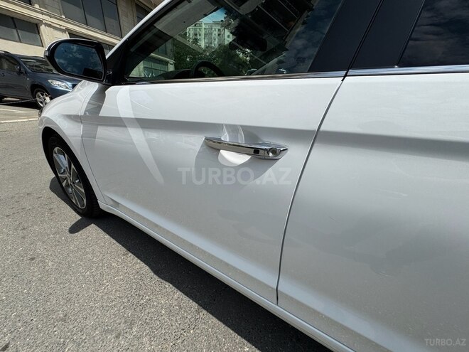 Hyundai Elantra 2017, 92,000 km - 2.0 л - Bakı