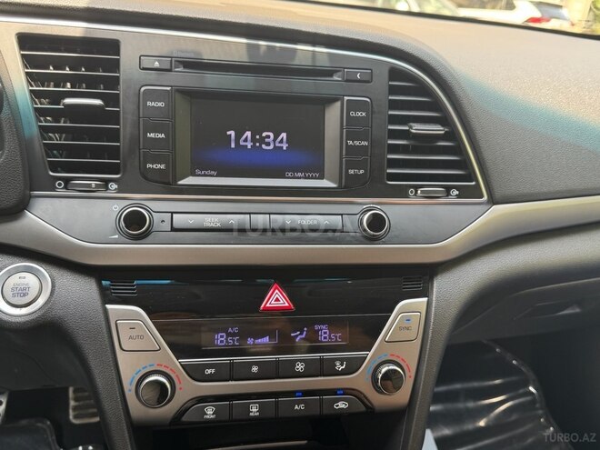 Hyundai Elantra 2017, 92,000 km - 2.0 л - Bakı