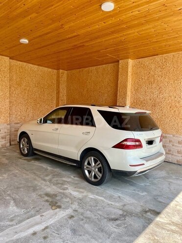 Mercedes ML 350 4MATIC 2011, 200,000 km - 3.5 л - Zaqatala