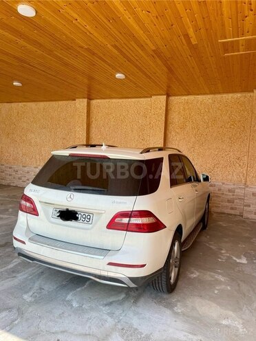 Mercedes ML 350 4MATIC 2011, 200,000 km - 3.5 л - Zaqatala