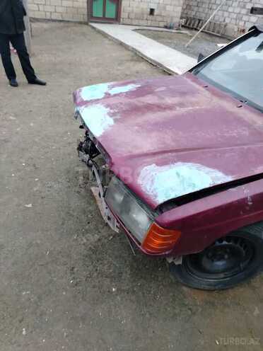 Mercedes 190 1990, 350,000 km - 2.0 l - Şirvan