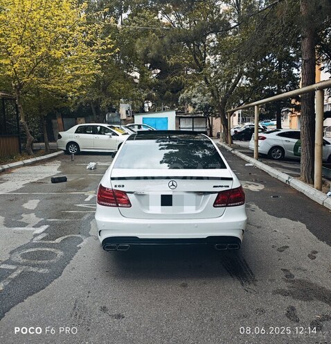 Mercedes E 350 2013, 247,000 km - 3.5 l - Bakı