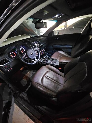 Kia K5-7