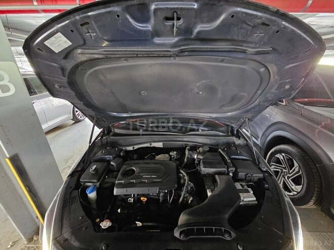 Kia K5-13