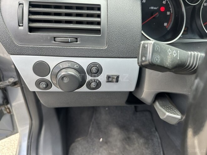 Opel Astra 2005, 281,052 km - 1.3 л - Bakı