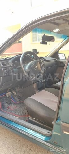 Opel Vectra 1994, 496,500 km - 2.0 l - Bakı