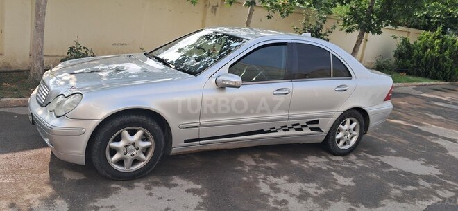Mercedes C 200 2000, 460,000 km - 2.0 l - Sabirabad