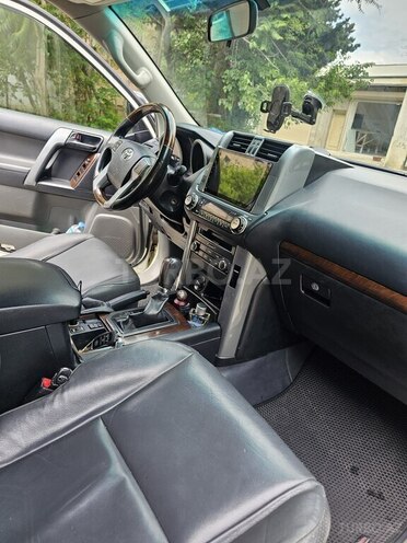 Toyota Land Cruiser Prado 2010, 157,000 km - 2.7 l - Bakı