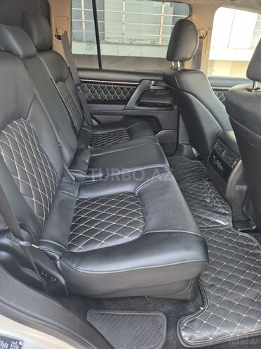 Toyota Land Cruiser 2010, 181,000 km - 4.0 l - Sabirabad