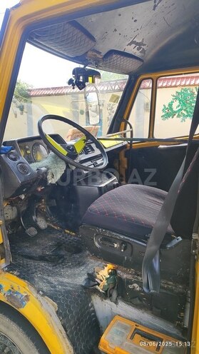 Mercedes 208 D 1990, 442,210 km - 2.3 l - İsmayıllı