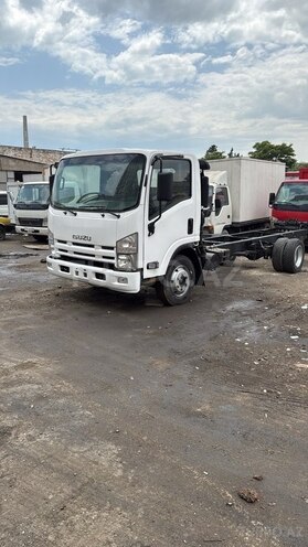 Isuzu  2013, 282,000 km - 4.7 l - Bakı