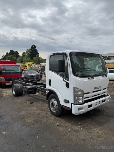 Isuzu  2013, 282,000 km - 4.7 l - Bakı