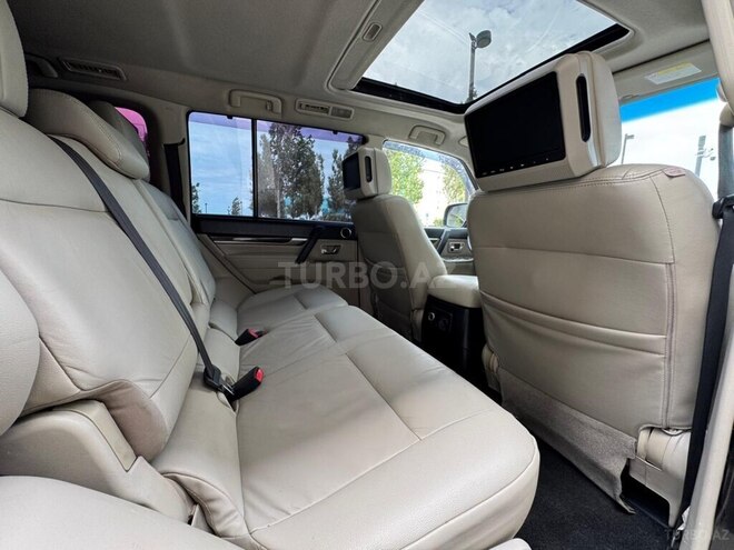 Mitsubishi Pajero 2012, 152,000 km - 3.5 л - Bakı