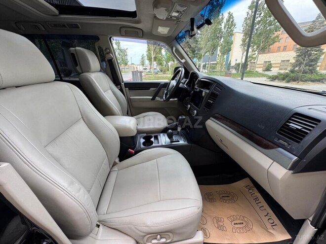 Mitsubishi Pajero 2012, 152,000 km - 3.5 л - Bakı