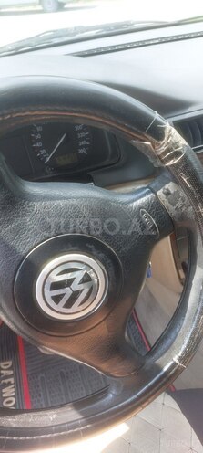 Volkswagen Passat 1999, 516,355 km - 1.8 л - Şəki