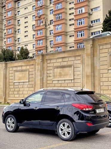Hyundai ix35 2011, 210,000 km - 2.0 l - Bakı
