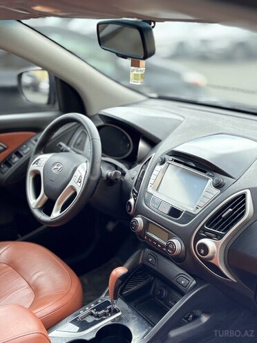 Hyundai ix35 2011, 210,000 km - 2.0 l - Bakı