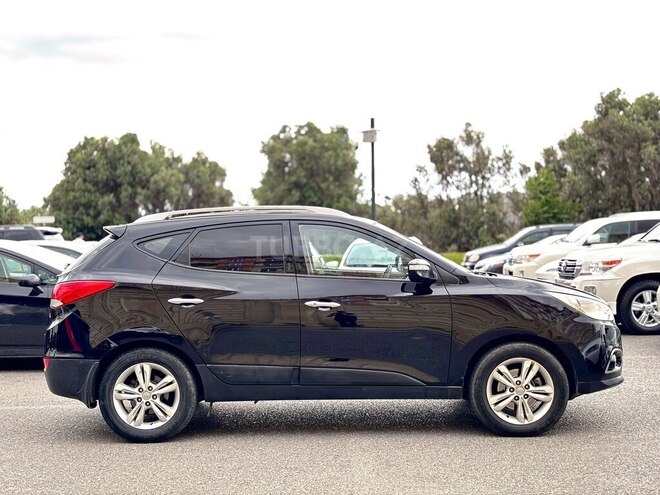 Hyundai ix35 2011, 210,000 km - 2.0 l - Bakı