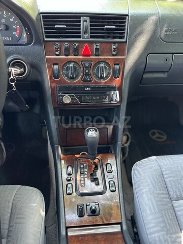 Mercedes C 240 1998, 282,300 km - 2.4 l - Bakı