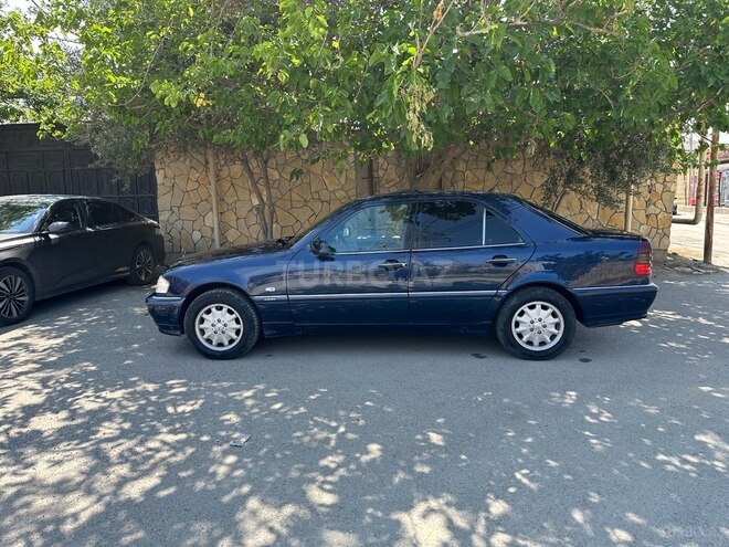 Mercedes C 240 1998, 282,300 km - 2.4 l - Bakı