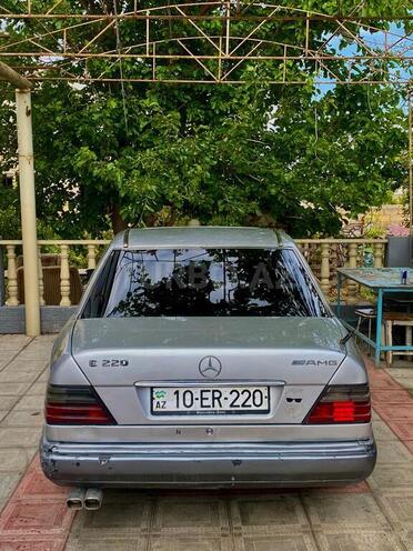 Mercedes E 200 1994, 383,280 km - 2.0 л - Sumqayıt