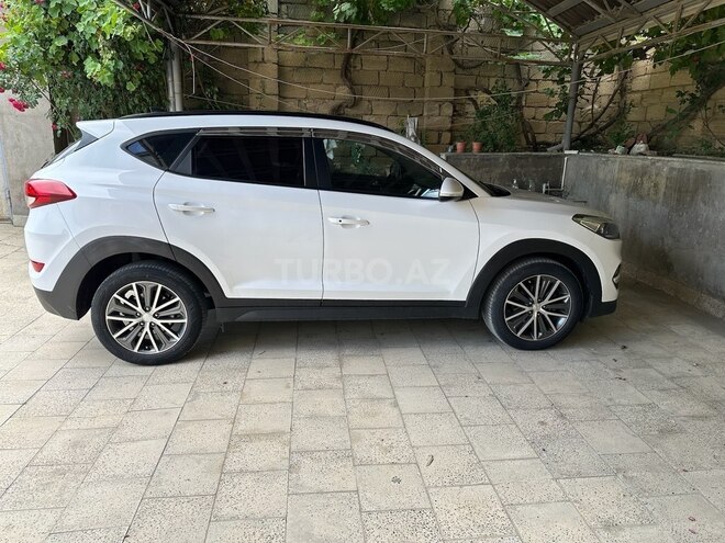 Hyundai Tucson 2015, 148,322 km - 2.0 л - Bakı