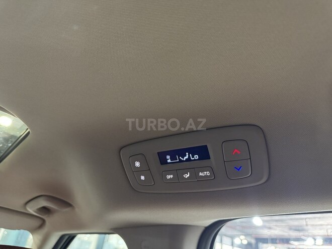 Kia Carnival-22