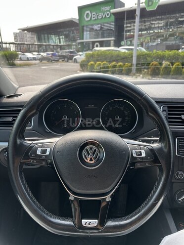 Volkswagen Jetta 2017, 210,000 km - 1.4 l - Bakı