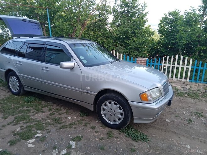 Mercedes C 180 1998, 391,029 km - 1.8 л - Lerik